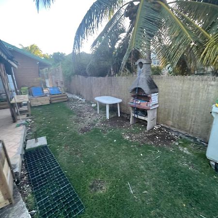 2 Bungalows Au Bord De La Plage De Montal A Moule Loues Individuellement Ou Ensemble Ле-Муль Экстерьер фото