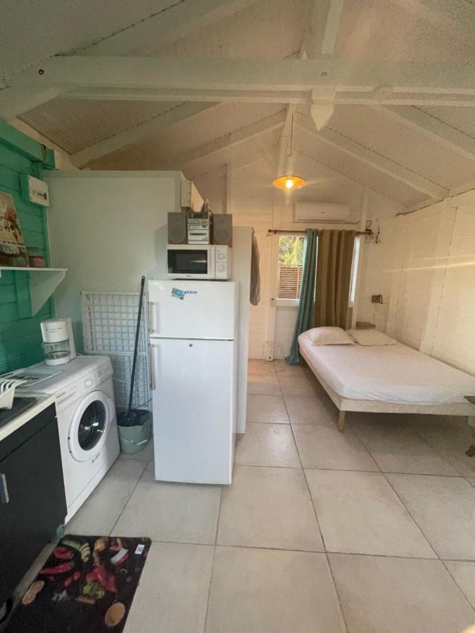 2 Bungalows Au Bord De La Plage De Montal A Moule Loues Individuellement Ou Ensemble Ле-Муль Экстерьер фото