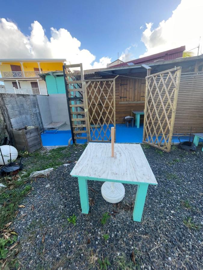 2 Bungalows Au Bord De La Plage De Montal A Moule Loues Individuellement Ou Ensemble Ле-Муль Экстерьер фото