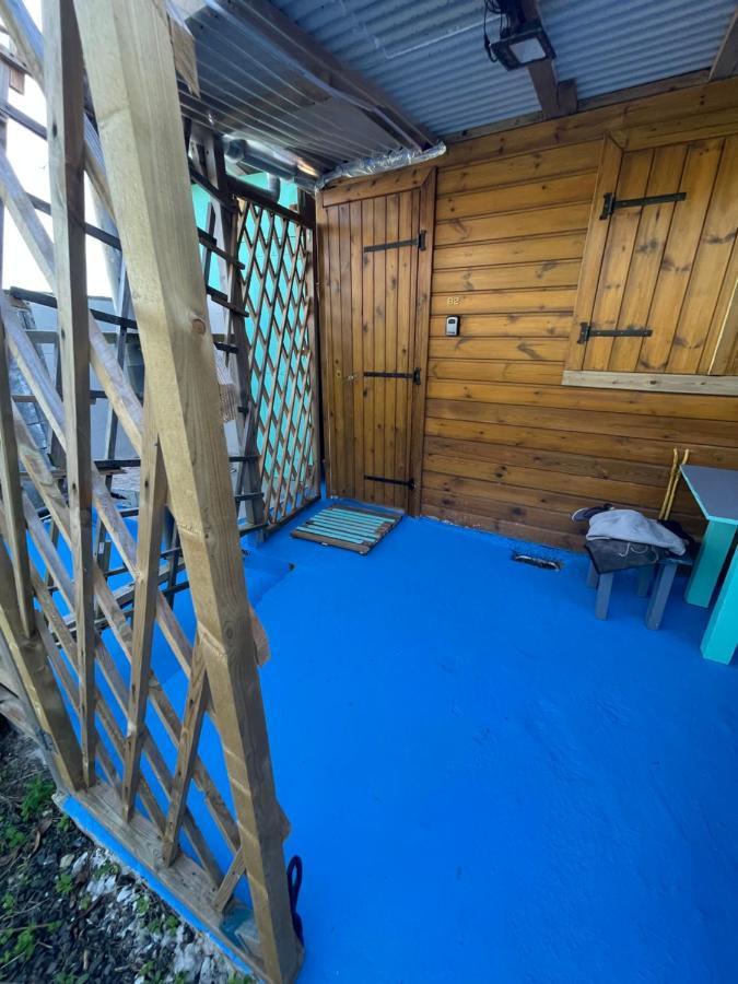 2 Bungalows Au Bord De La Plage De Montal A Moule Loues Individuellement Ou Ensemble Ле-Муль Экстерьер фото
